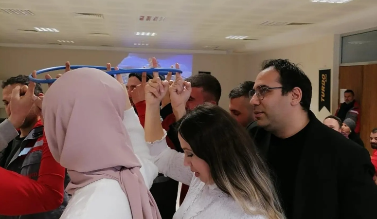 ÇAKÜ Kariyer Merkezi Müdürü Doç. Dr. Barış Öztuna, Müdür Yardımcısı