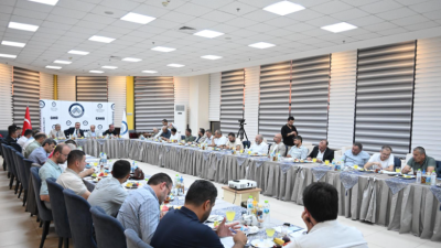 Toplantıya Çankırı Karatekin Üniversitesi Rektörü Prof. Dr. Mevlüt Karataş, Eğitime