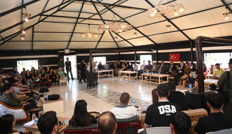 ÇAKÜFEST 2024’ün ikinci gününde Çankırı Valisi M. Fırat Taşolar, Uluyazı