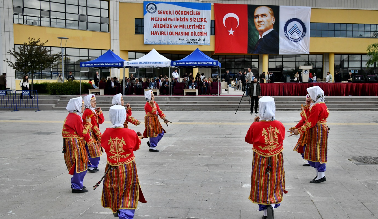ÇAKÜ Gelenekli Türk El Sanatları Uygulama ve Araştırma Merkezi’nin düzenlediği