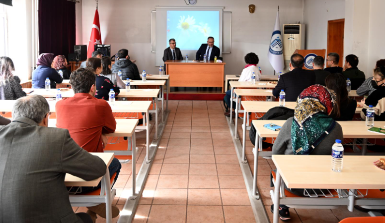 Çankırı Karatekin Üniversitesi (ÇAKÜ) Proje Destek Ofisi Koordinatörlüğü tarafından TÜBİTAK-1001