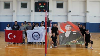 29 Ekim Cumhuriyet Bayramı haftası etkinlikleri kapsamında düzenlenen Voleybol Cumhuriyet