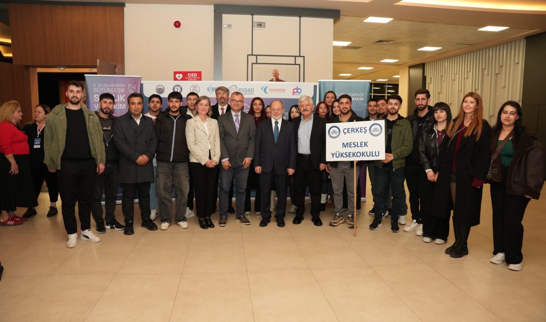 Sağlık Bilimleri Üniversitesi tarafından Ankara Gülhane Külliyesi’nde düzenlenen VII. Uluslararası