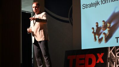 Çankırı Karatekin Üniversitesi (ÇAKÜ) TEDx Karatekin University Topluluğu tarafından düzenlenen