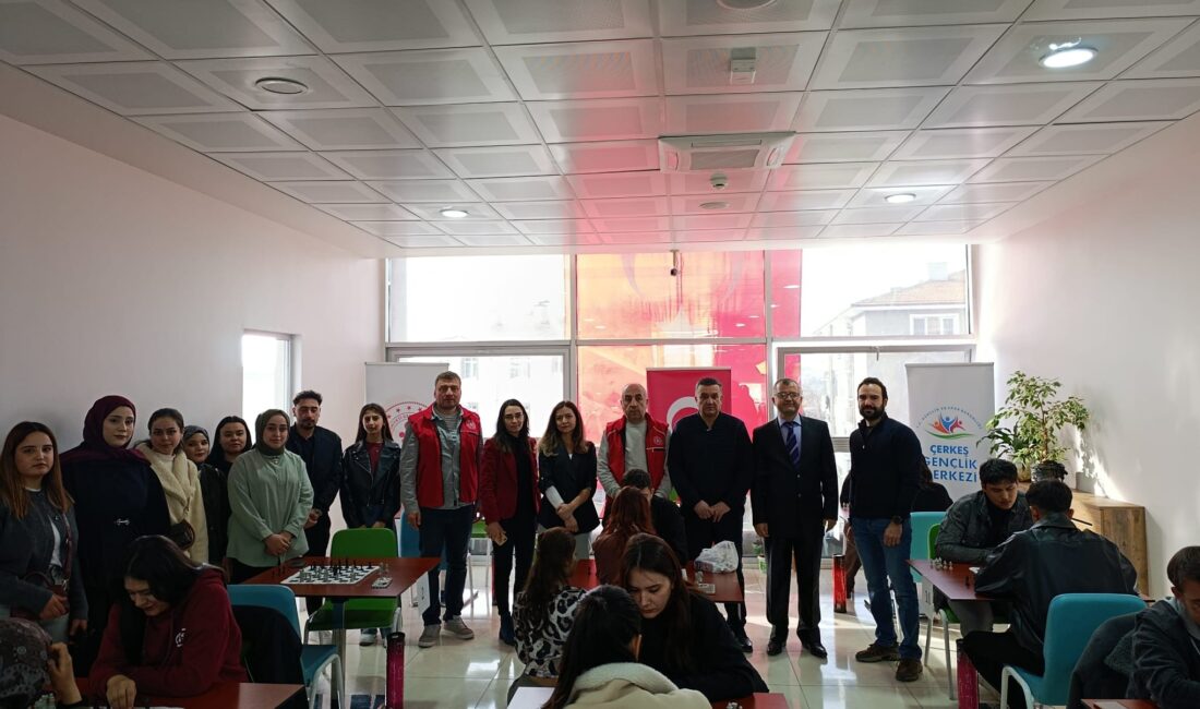 Çerkeş Meslek Yüksekokulu öğrencilerinin katılımı ile gerçekleşen satranç turnuvası etkinliği