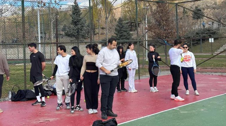 Çankırı Karatekin Üniversitesi (ÇAKÜ) bünyesinde faaliyet gösteren Salt Spor Topluluğu