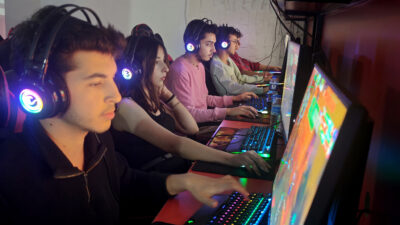 Üniversitemiz Spor ve E-Spor Topluluğu tarafından öğrencilerimizin yoğun katılımıyla 28–30