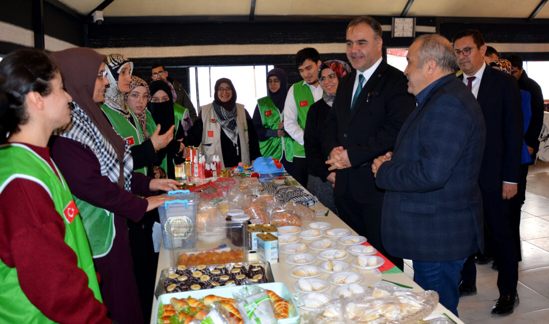 Çankırı Karatekin Üniversitesi İnsan Hak ve Hürriyetleri Topluluğu ile İHH