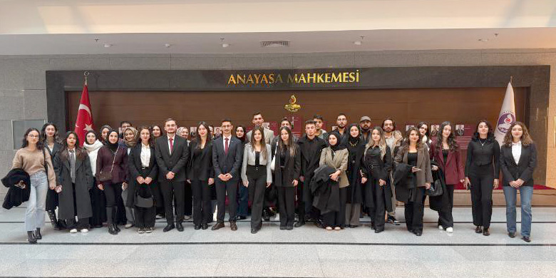 Çankırı Karatekin Üniversitesi Hukuk Topluluğu tarafından öğrencilerin mesleki bilgi ve