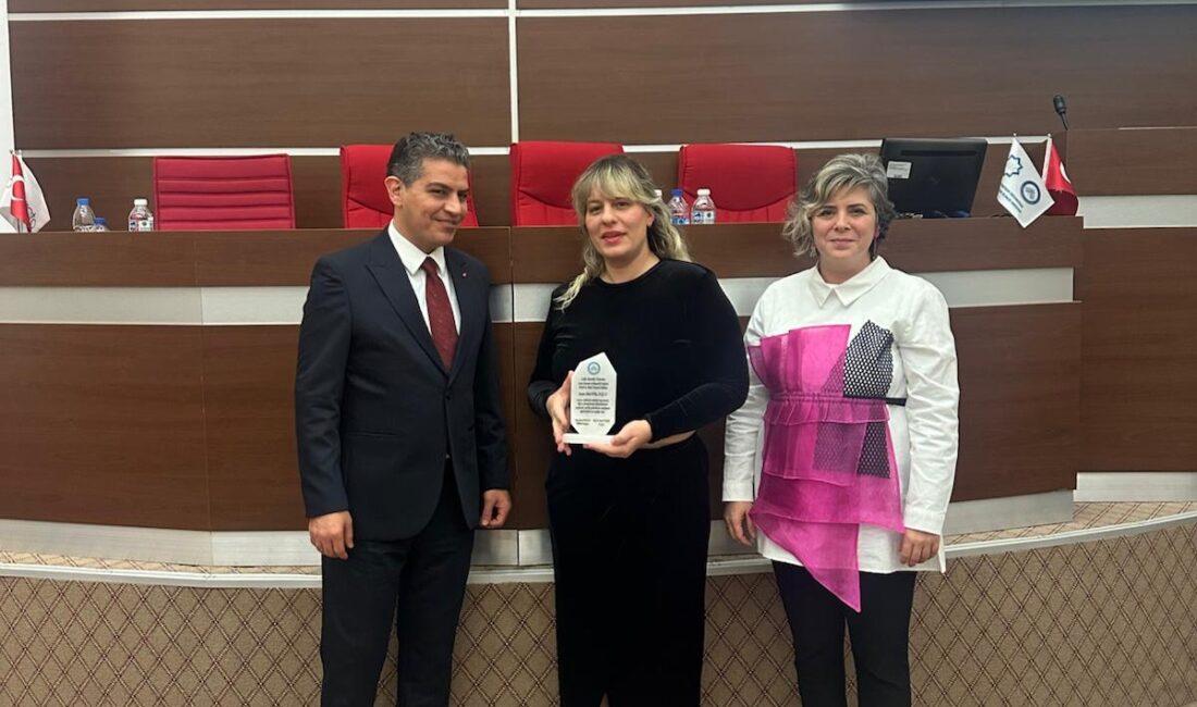 Tekstil ve Moda Tasarımı Bölümü tarafından Doç. Arzu Evecen koordinatörlüğünde