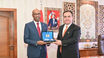 Somali Ankara Büyükelçisi Sayın Fathudin Ali Mohamed, Üniversitemizi ziyaret ederek