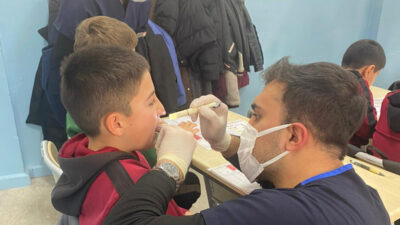 Çankırı Karatekin Üniversitesi (ÇAKÜ) Diş Hekimliği Fakültesi öğrencilerinden oluşan Genç