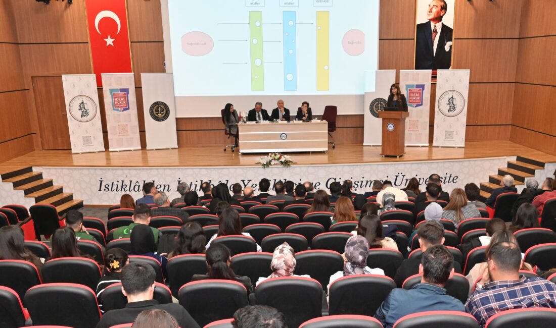 Hukuk Fakültesi ve fakülteye ait toplulukların düzenlediği sempozyuma Çankırı Cumhuriyet
